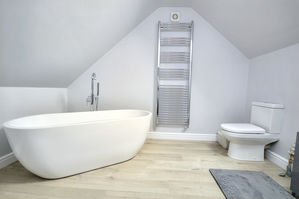 Photo 17- click for photo gallery